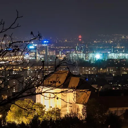 Bene Mount Daire Budapeşte