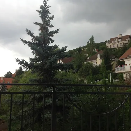 Daire Bene Mount Budapeşte